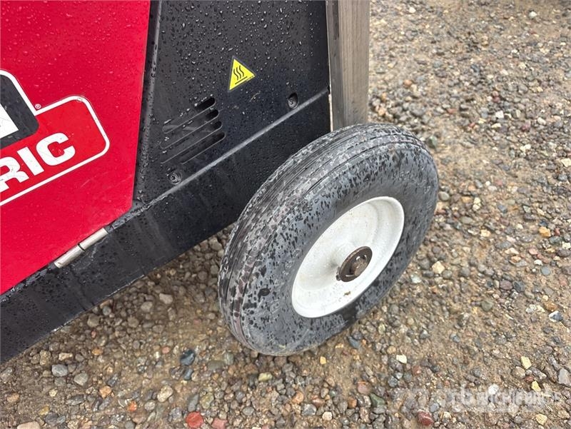 Lincoln Ranger 330MPX 330 A Skid-Mounted Multi-Process Eng Poste à souder