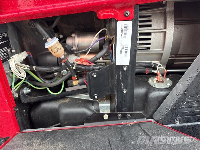 Lincoln Ranger 330MPX 330 A Skid-Mounted Multi-Process Eng Poste à souder