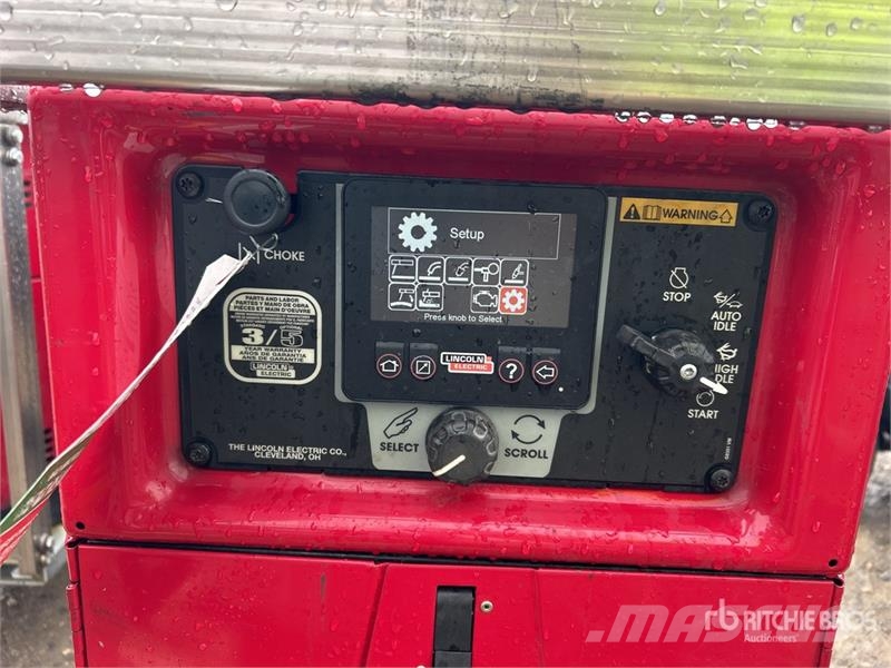 Lincoln Ranger 330MPX Multi-Process Engine Driven Welder Poste à souder