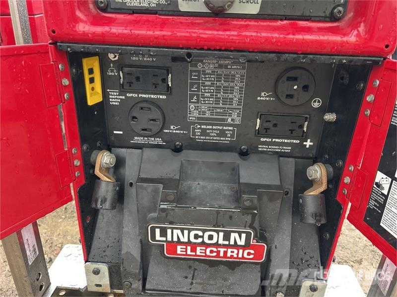 Lincoln Ranger 330MPX Multi-Process Engine Driven Welder Poste à souder
