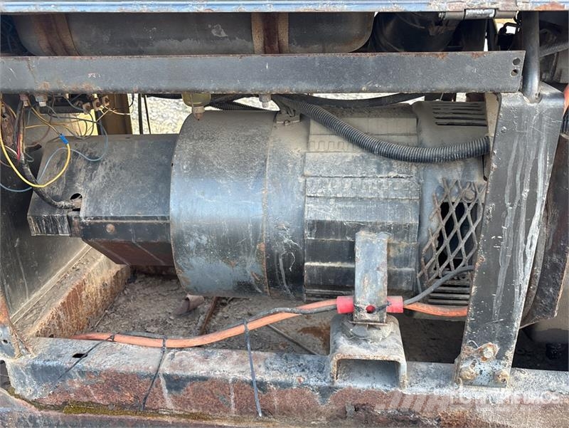 Lincoln SA250 Mobile Generator Set (Inoperable) Diesel Generators