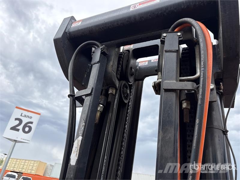 Linde E20C 2730 lb Electric Forklift Электропогрузчики
