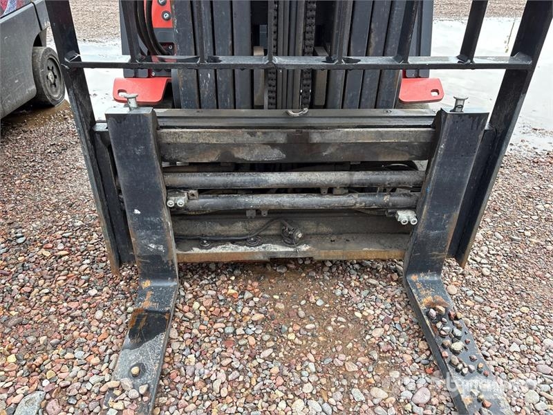 Linde E20C 2730 lb Electric Forklift Электропогрузчики