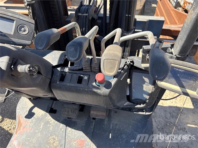 Linde E32CL-48V Electric Forklift Electric forklifts