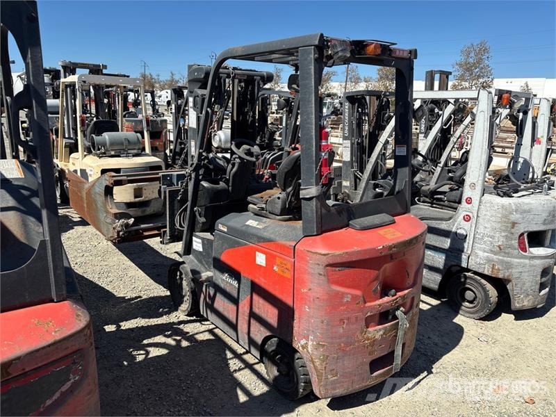 Linde E32CL-48V Electric Forklift Electric forklifts