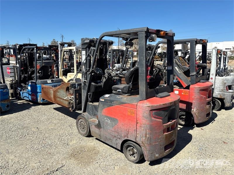 Linde E32CL Electric Forklift Electric forklifts
