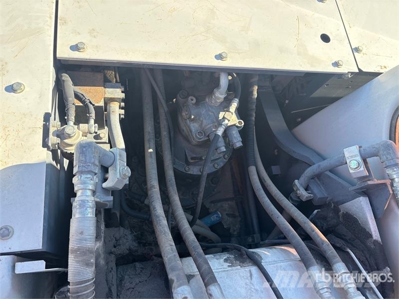Link-Belt 240 LX Tracked Excavator Bageri gusjeničari