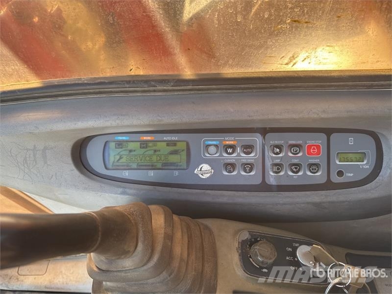 Link-Belt 330 LX Tracked Excavator Pásová rýpadla