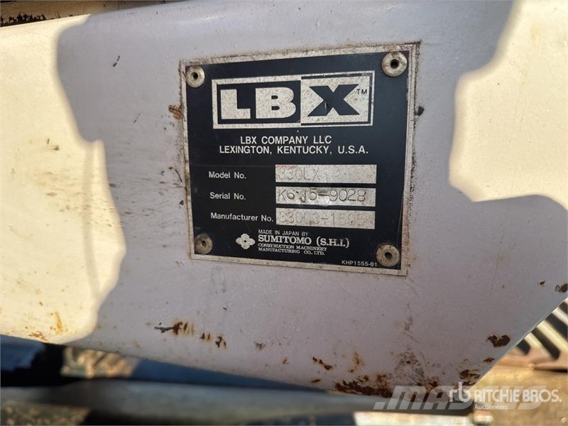 Link-Belt 330 LX Tracked Excavator Pásová rýpadla