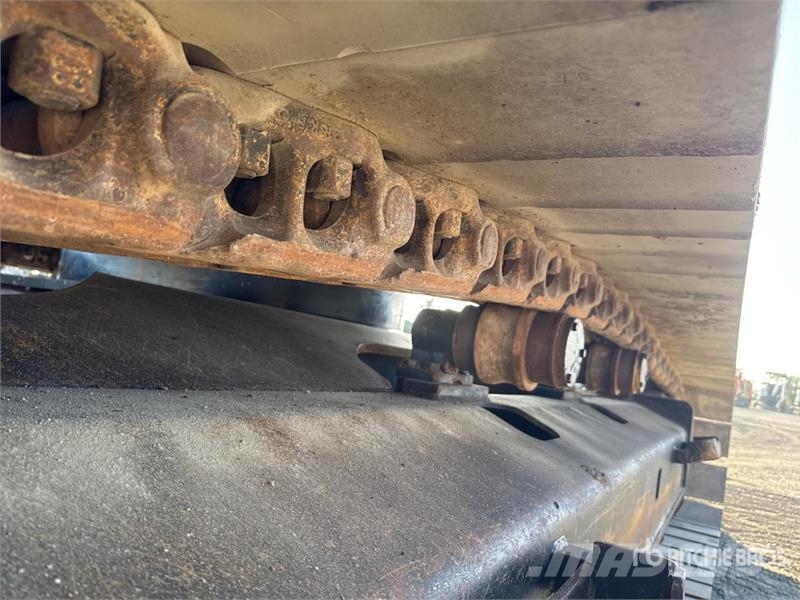 Link-Belt 330 LX Tracked Excavator Pásová rýpadla