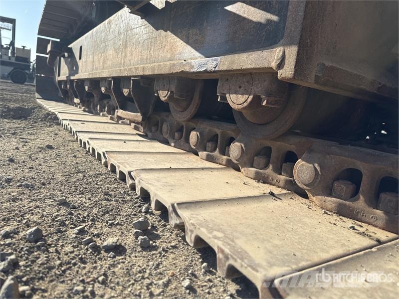 Link-Belt 330 LX Tracked Excavator Pásová rýpadla