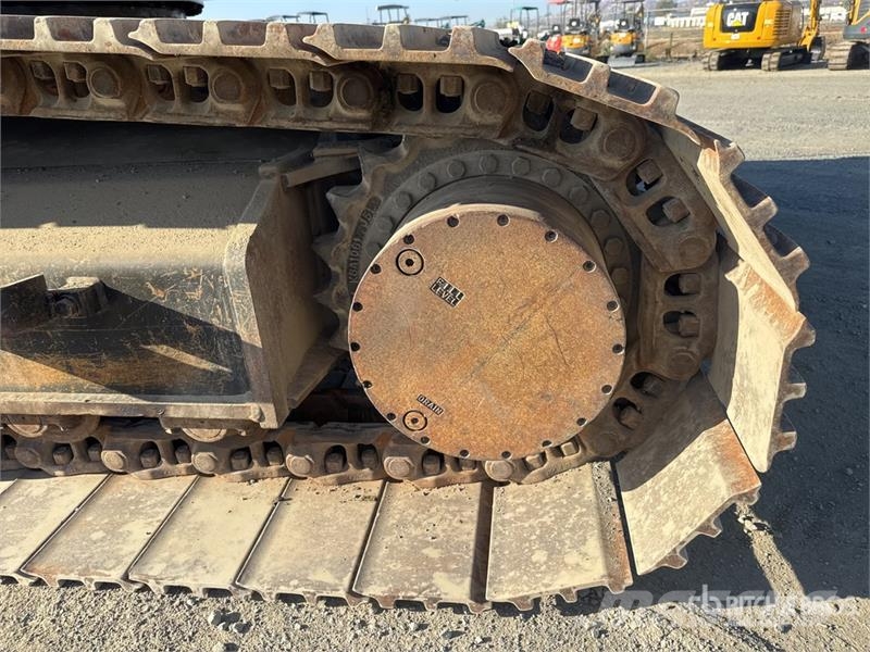 Link-Belt 330 LX Tracked Excavator Pásová rýpadla