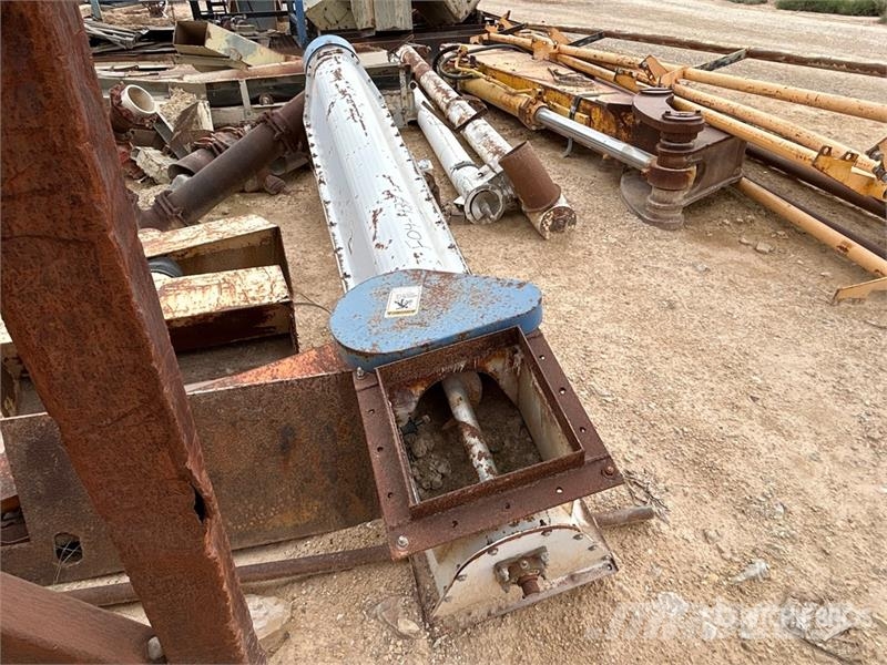 LMC L12FT 7 in x 12 ft Auger 建設機械 - その他