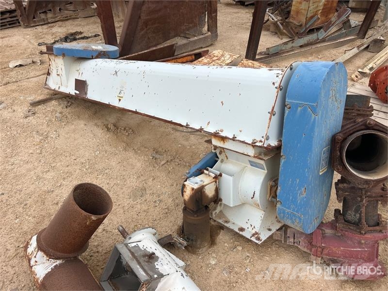 LMC L12FT 7 in x 12 ft Auger 建設機械 - その他