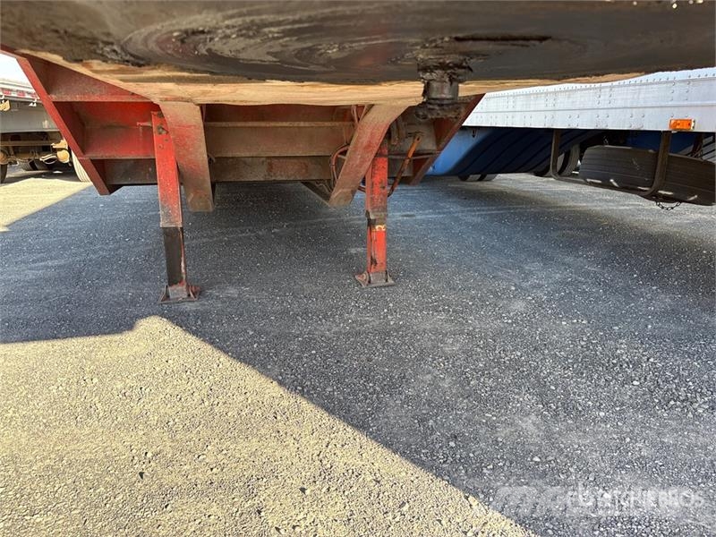 Load King 22700 lb 47 ft Tri/A Step Deck Trailer Низькорамні причепи