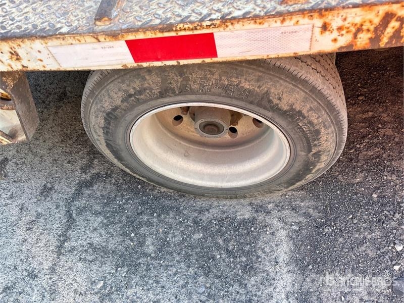 Load King 47 ft Tri/A Step Deck Trailer Low loaders