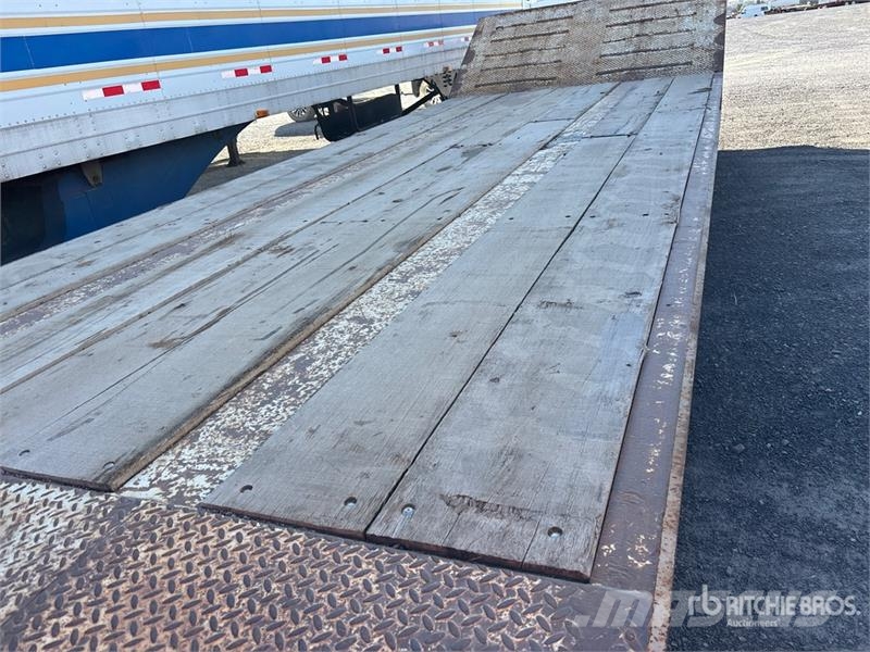 Load King 47 ft Tri/A Step Deck Trailer Low loaders