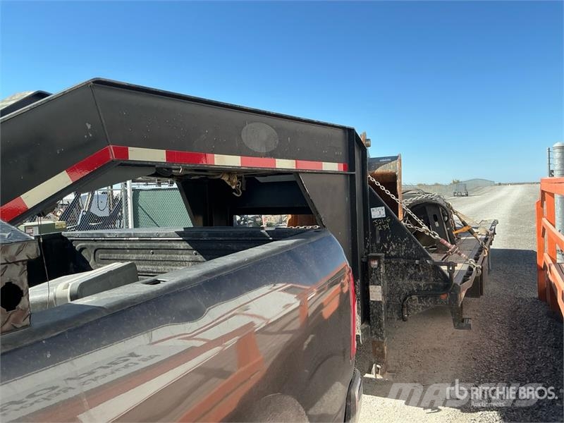  Load Max 28 ft T/A Gooseneck Equipment Trailer Prikolice za prevoz vozil