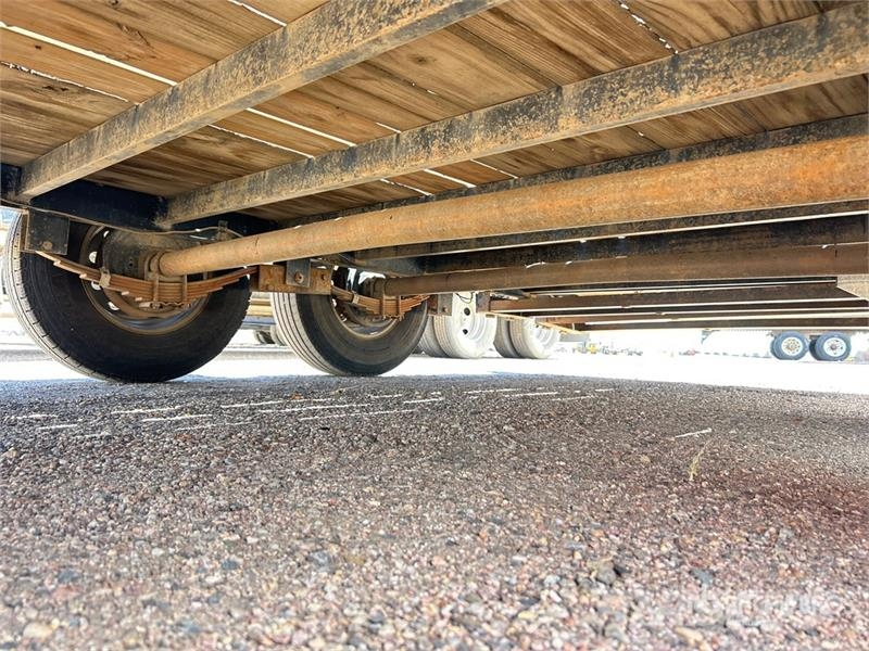 Load Trail 18 ft T/A Equipment Trailer Auto pārvadāšanas treileri