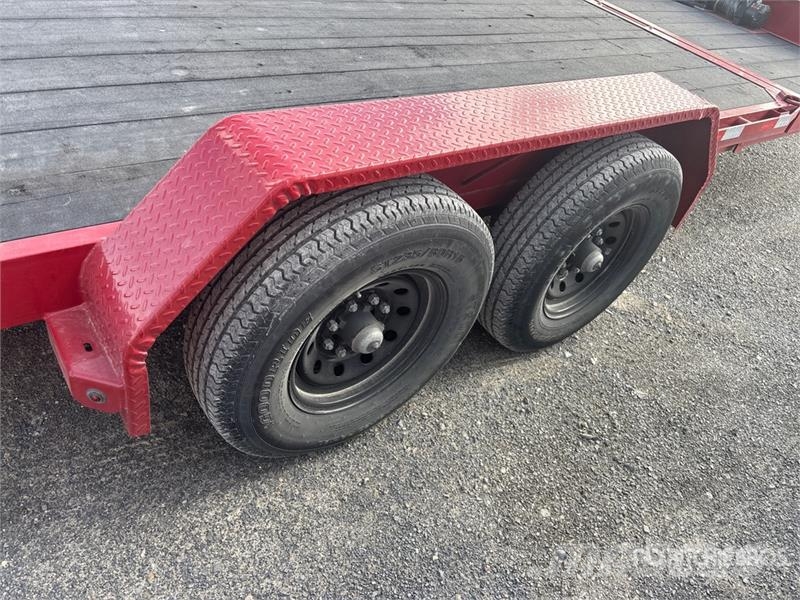 Load Trail 7000 lb 21 ft T/A Equipment Trailer Remolques para transporte de vehículos
