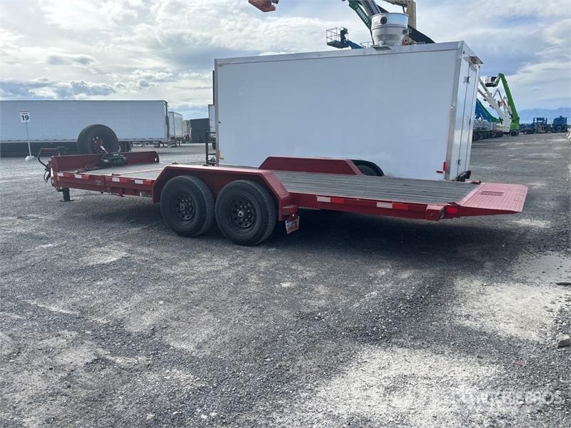 Load Trail 7000 lb 21 ft T/A Equipment Trailer Remolques para transporte de vehículos
