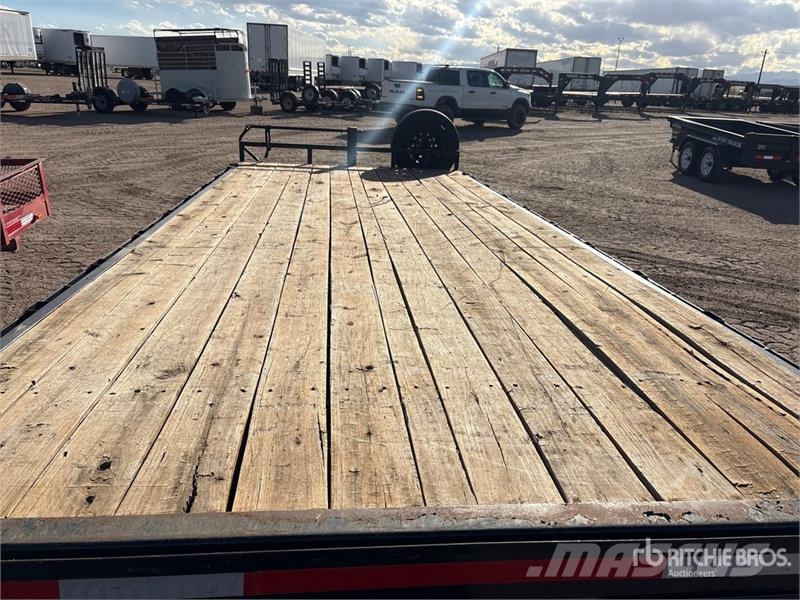 Load Trail LDTL303104 20 ft T/A Equipment Trailer Prikolice za prevoz vozil