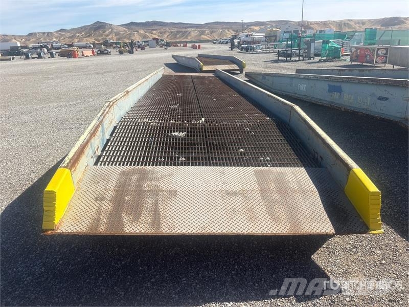 Loading Dock Other components