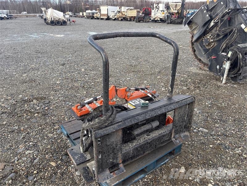 Lobo Extreme Skid Steer Post Puller مكونات أخرى