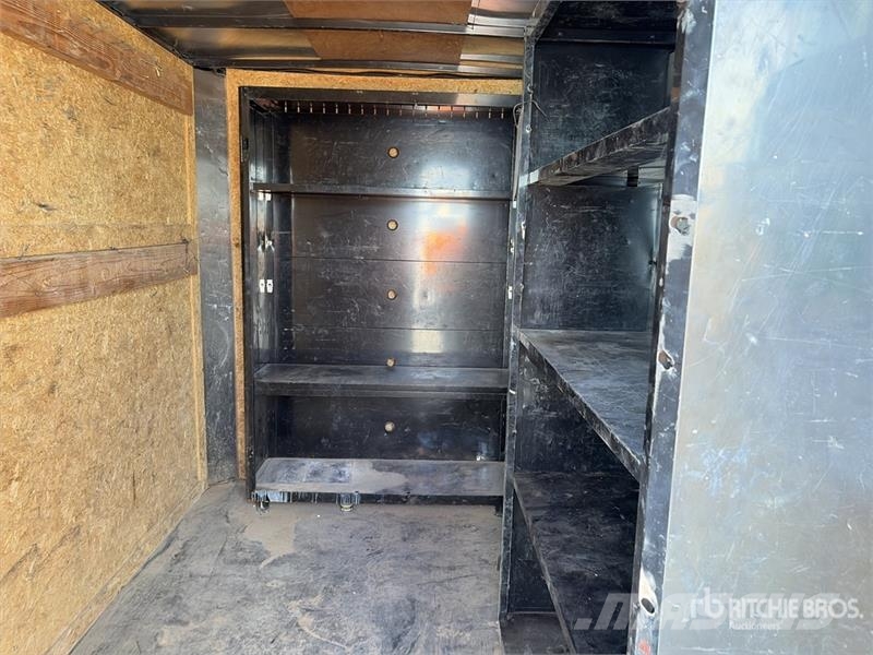  Look Cargo 10 ft S/A Enclosed Trailer Prikolice zabojniki