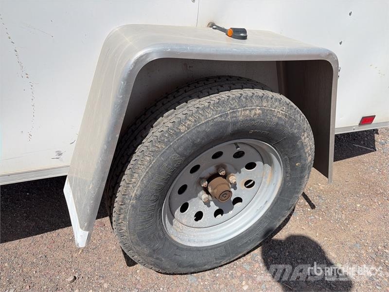  Look Cargo 10 ft S/A Enclosed Trailer Prikolice zabojniki