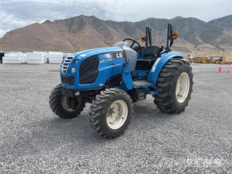 LS MT3 50E 4WD Utility Tractor Manjši traktorji
