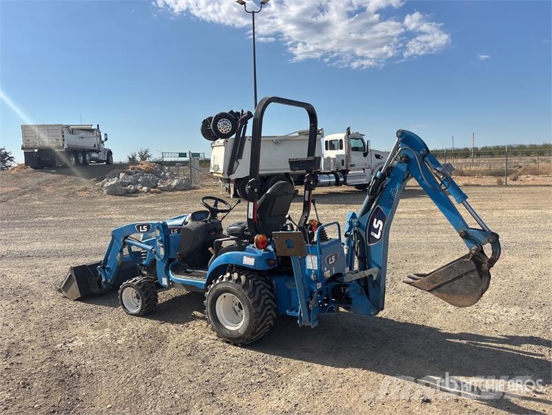 LS Mtron LSMT125 Utility Tractor Compact tractors
