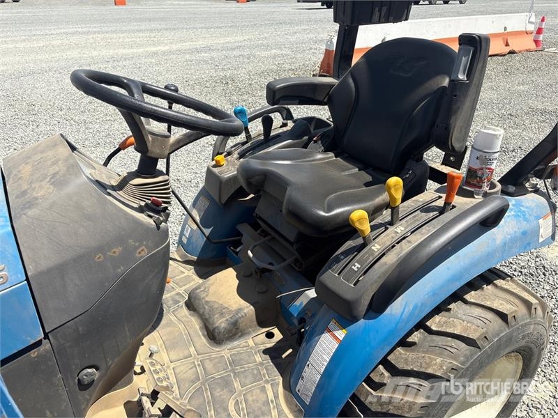 LS Mtron Utility Tractor Kompaktní traktory