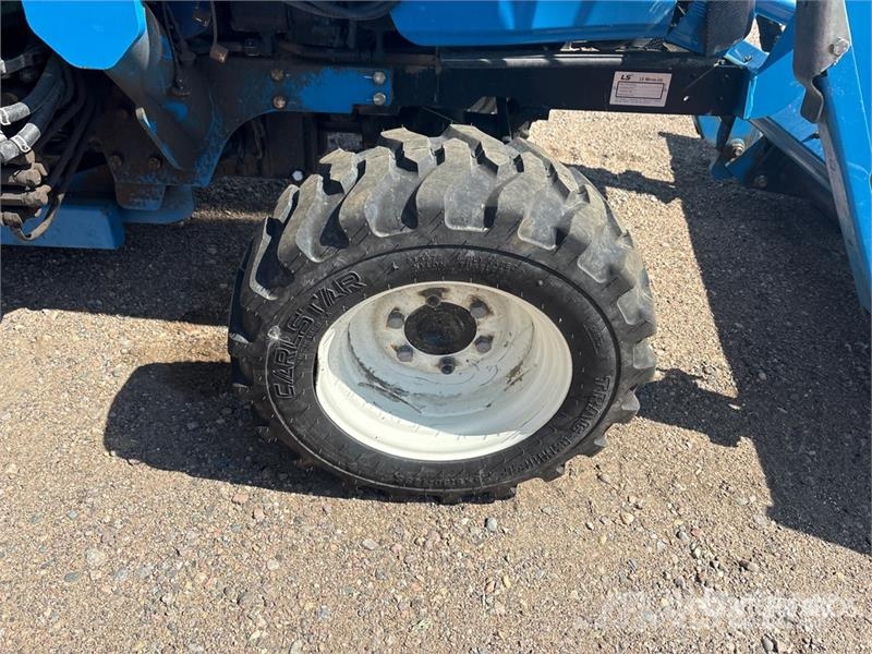 LS XR3135H Utility Tractor Compact tractors