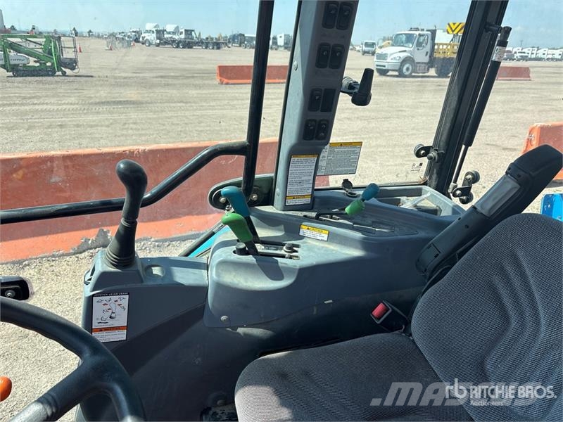 LS XR3135H Utility Tractor Compact tractors