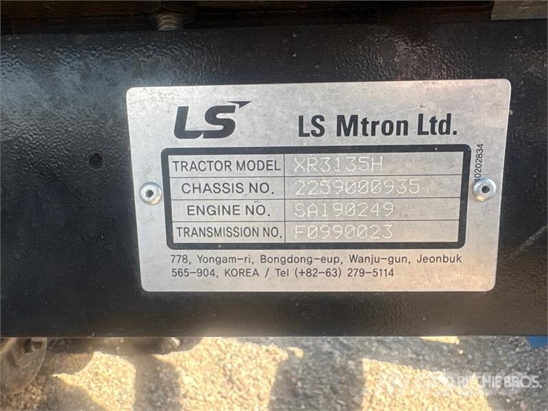 LS XR3135H Utility Tractor Compact tractors