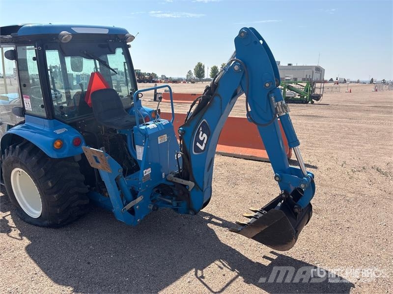 LS XR3135H Utility Tractor Compact tractors