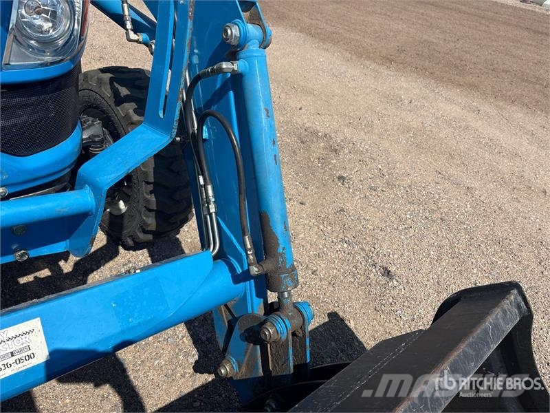 LS XR3135H Utility Tractor Compact tractors