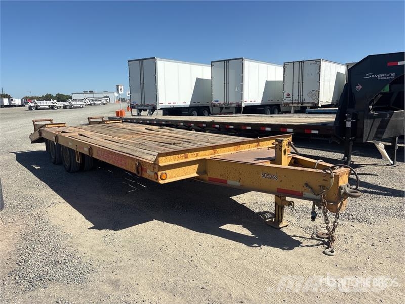 Lucon 25 ft T/A Equipment Trailer Oprijwagen