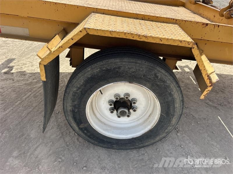 Lucon 4T221TPT Pole Trailer مقطورات أخرى