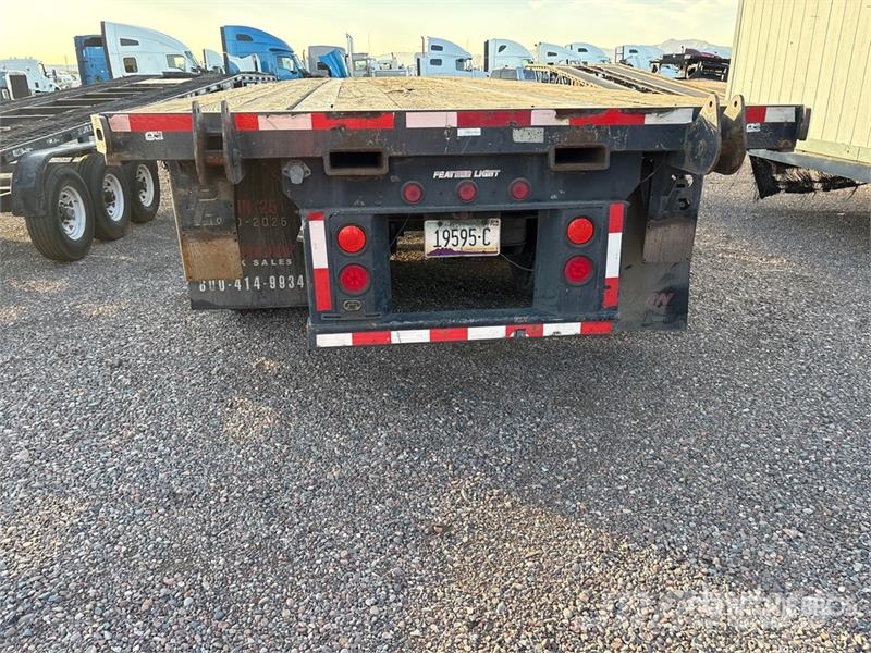 Lufkin 48 ft T/A Flatbed Trailer Valníky