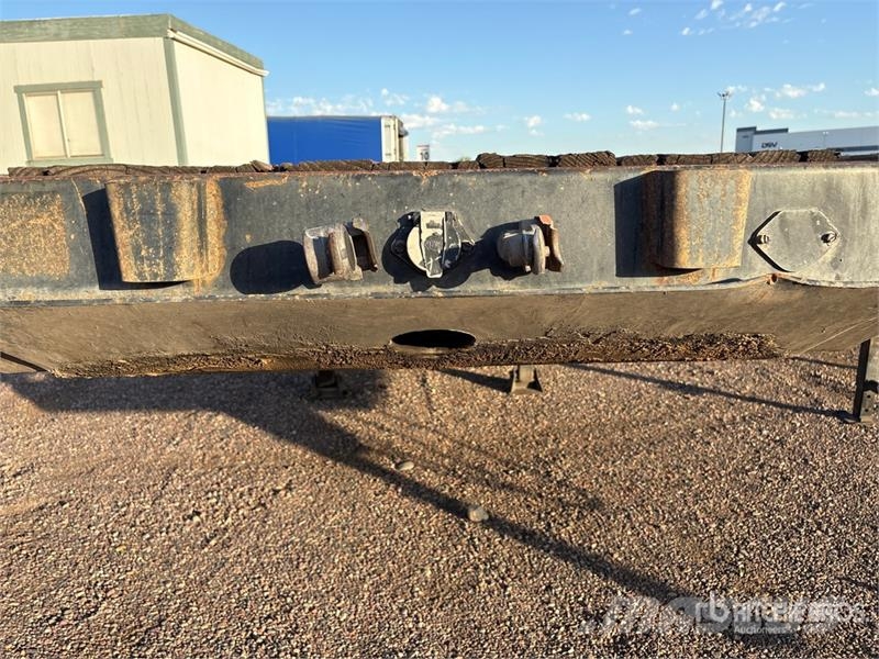 Lufkin 48 ft T/A Flatbed Trailer Valníky