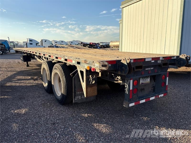 Lufkin 48 ft T/A Flatbed Trailer Valníky