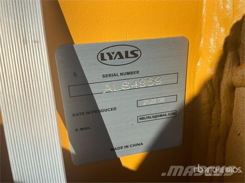LYALS ALS EB320 46 in Digging Excavator Bucket - F Kašike / Korpe