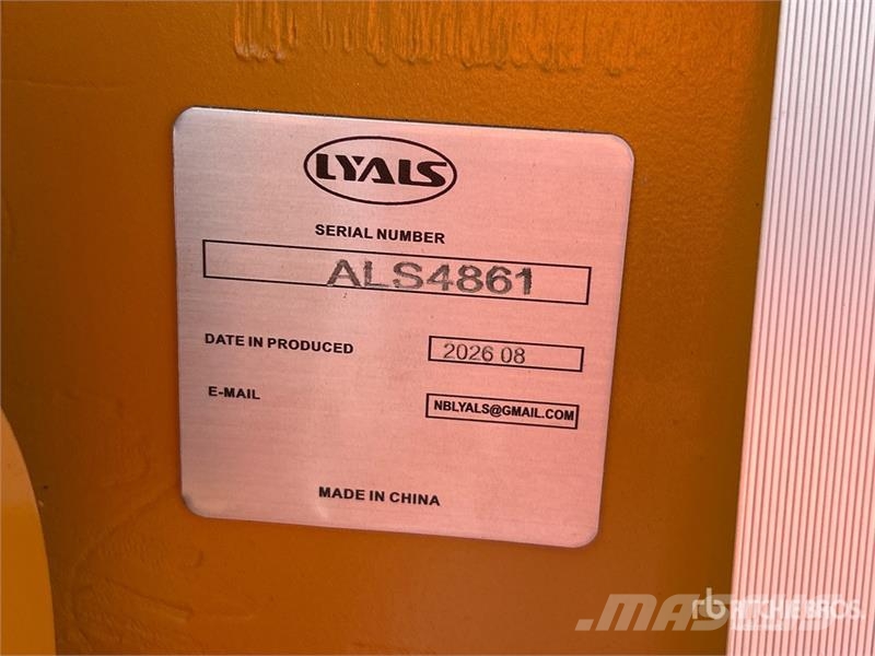  LYALS ALS EB320 46 in Digging Excavator Bucket - F Baldes