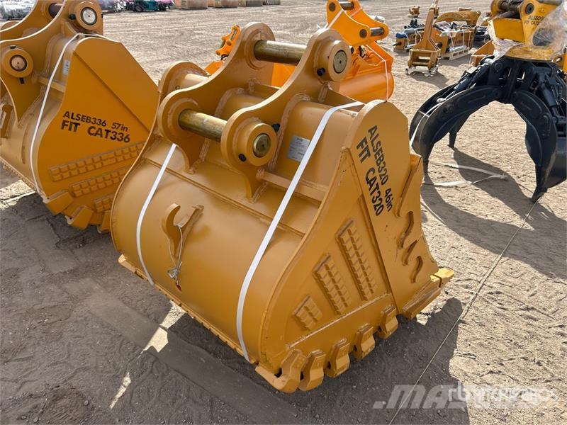  LYALS ALS EB320 46 in Digging Excavator Bucket - F Baldes