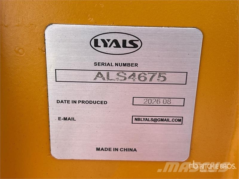  LYALS ALS EB320 46 in Digging Excavator Bucket - F Baldes