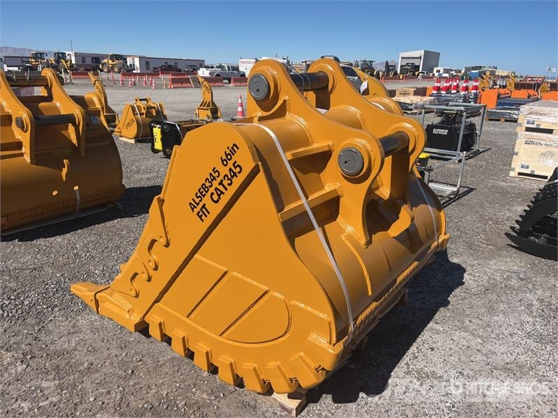  LYALS ALS EB345 65 in Digging Excavator Bucket (Un Baldes