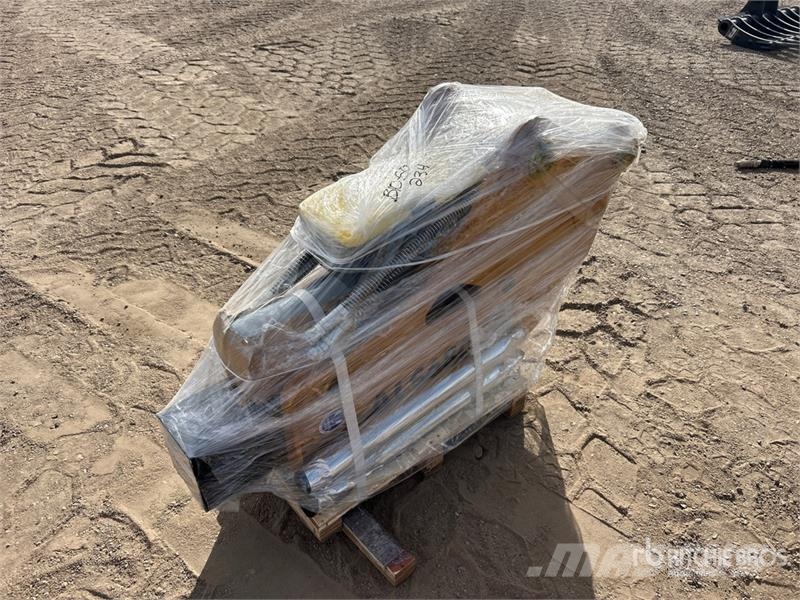  LYALS ALS680 Hydraulic Breaker (Unused) Marteau hydraulique
