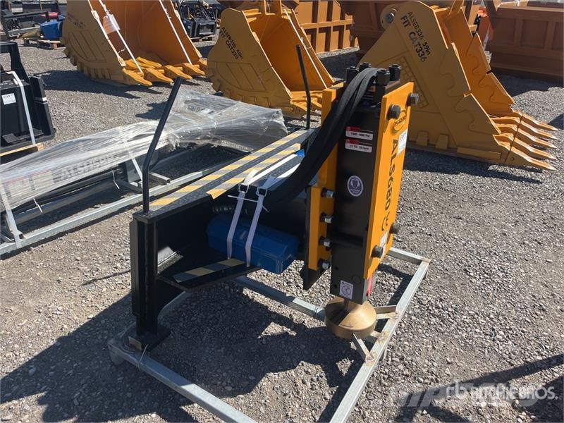 LYALS ALS680 Skid Steer Post Driver (Unused) Equipement de clôture